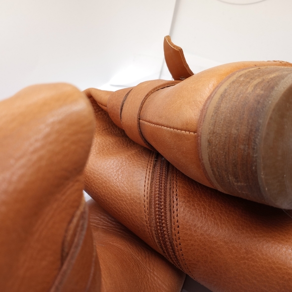 Lands' End Women's Cognac Riding Shoes - Picture 2 of 16